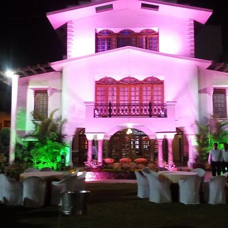 Celebration Hotel And Resort Rewa Eksteriør bilde